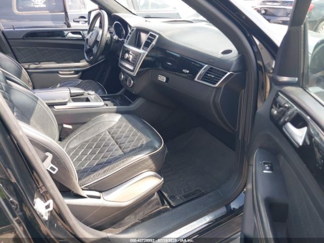 2015 MERCEDES-BENZ GL 550 4JGDF7DE8FA486022 Photo 4