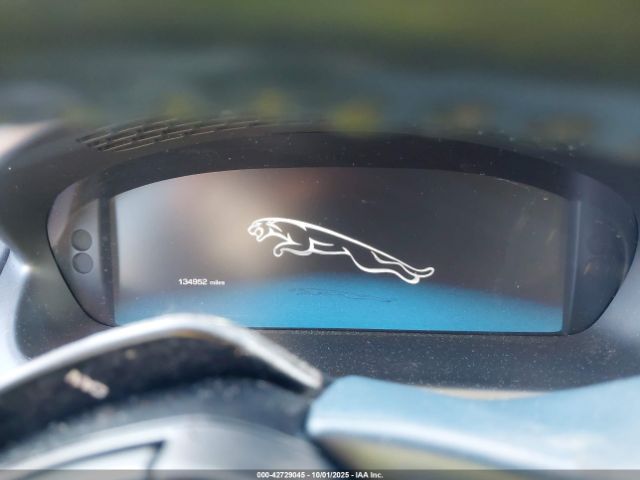 2011 JAGUAR XJ SAJWA2GB5BLV16609 Photo 6