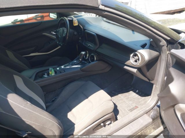 2017 CHEVROLET CAMARO 1G1FB3DS0H0194258 Photo 4
