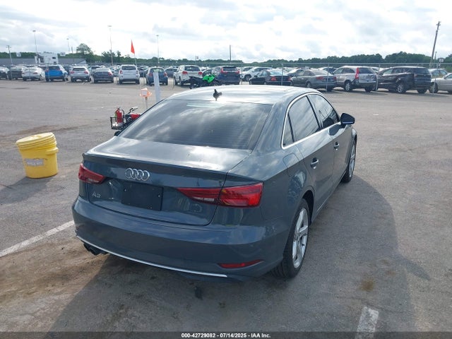 2019 AUDI A3 WAUAUGFF2K1009922 Photo 3