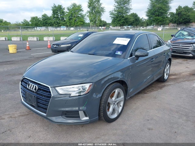 2019 AUDI A3 WAUAUGFF2K1009922 Photo 5