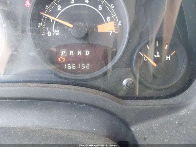 Jeep 2015 2015 1C4NJRBB4FD147798 Image 15