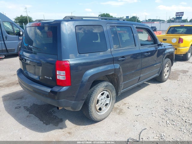 Jeep 2015 2015 1C4NJRBB4FD147798 Image 4
