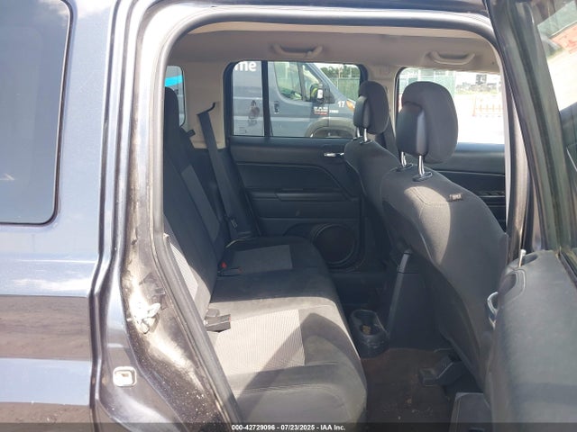 Jeep 2015 2015 1C4NJRBB4FD147798 Image 8