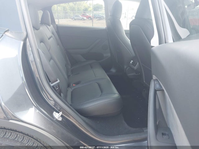 Tesla 2024 2024 7SAYGDEE5RF128309 Image 8