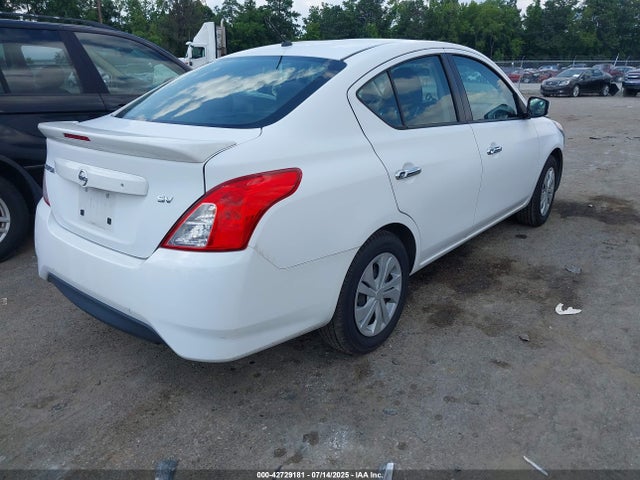 3N1CN7AP6HL899645 Nissan Versa