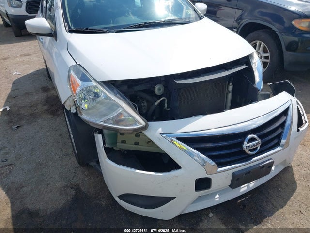 3N1CN7AP6HL899645 Nissan Versa