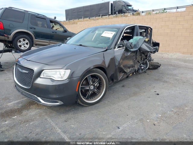 2C3CCAAG9FH749314 Chrysler 300