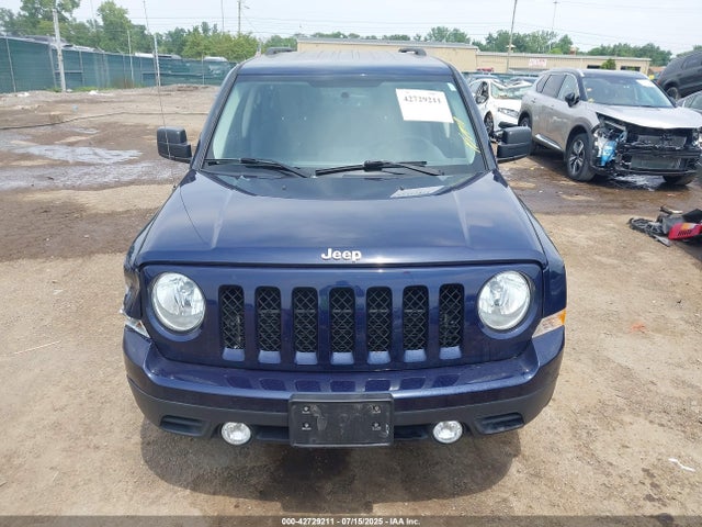 2017 Jeep Patriot Sport 4x4 მანქანა იყიდება აუქციონზე, vin: 1C4NJRBB4HD105456, აუქციონის ნომერი: 42729211