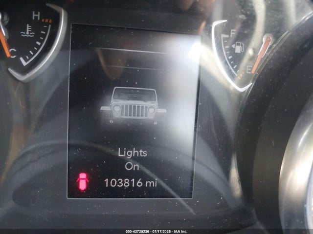 1C4HJXDG2KW536268 Jeep 2019