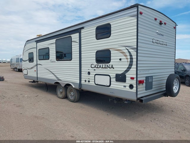 Coachmen Catalina 2015 5ZT2CAUB0FA019876 Image 3