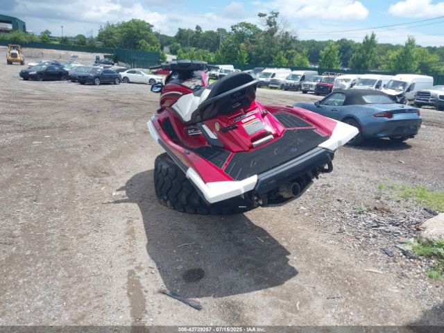 2019 YAMAHA WAVERUNNER 00000YAMA3098E919 Photo 2