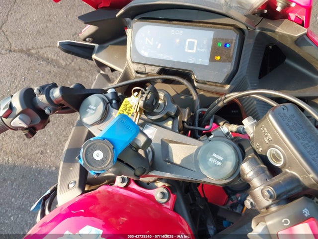 MLHPC6255P5400650 Honda Cbr500 Ra