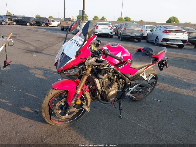 MLHPC6255P5400650 Honda Cbr500 Ra