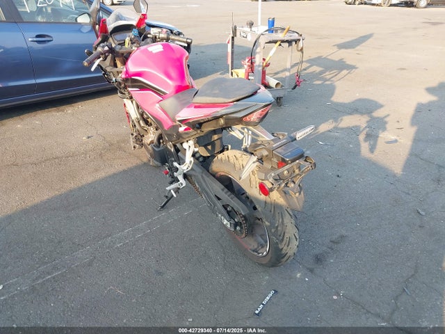 MLHPC6255P5400650 Honda Cbr500 Ra