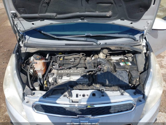 Chevrolet ll0 2014 KL8CB6S91EC575907 Image 10