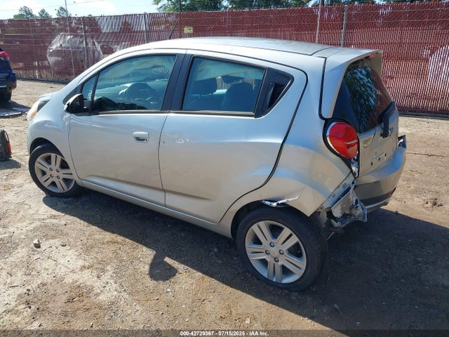 Chevrolet ll0 2014 KL8CB6S91EC575907 Image 3