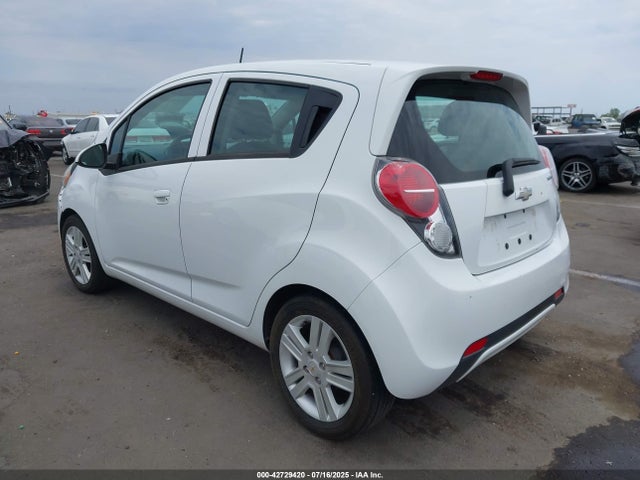Chevrolet ll0 2014 KL8CD6S91EC510646 Image 3