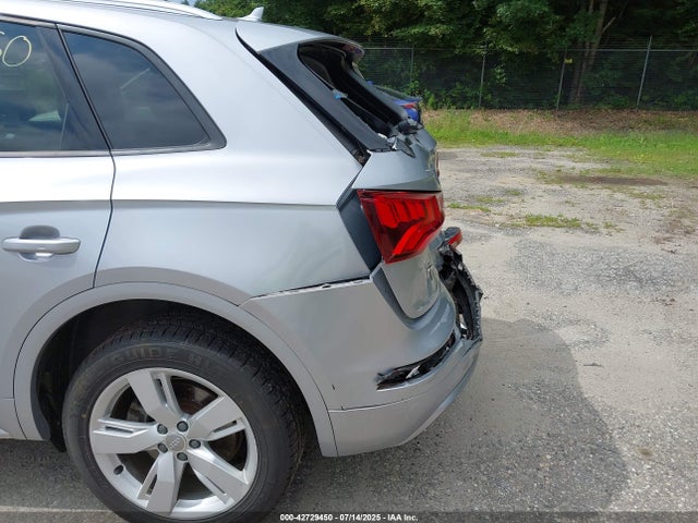 2018 AUDI Q5 WA1ANAFY6J2143088 Photo 5