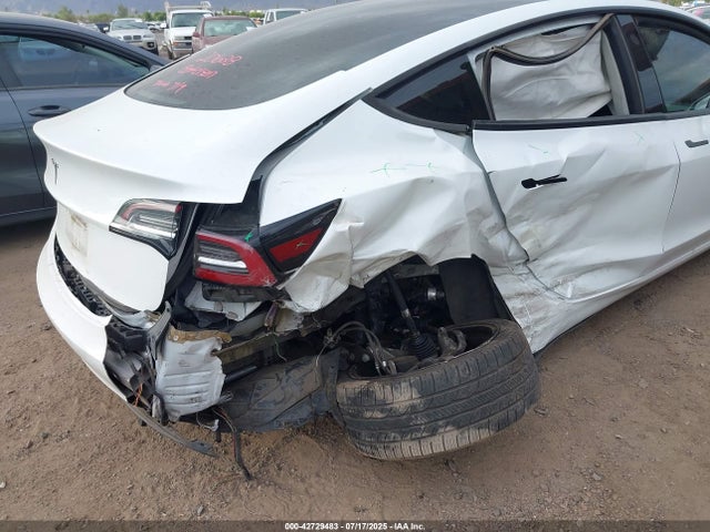 2021 TESLA MODEL 3 5YJ3E1EAXMF870089 Photo 5