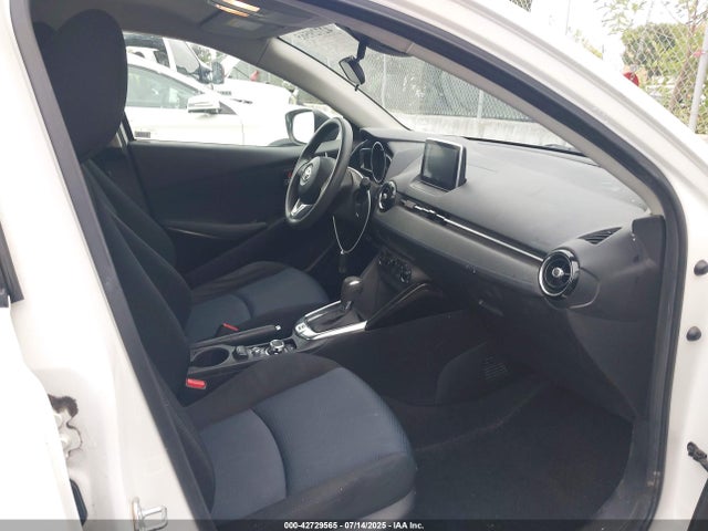 3MYDLBYV9HY174611 Toyota p5v