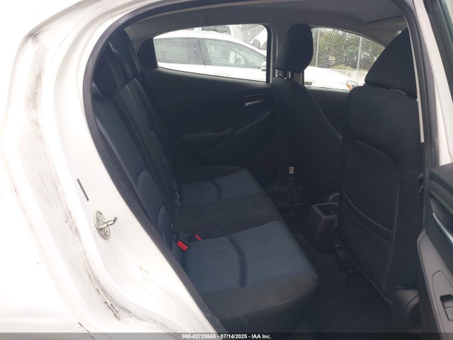 3MYDLBYV9HY174611 Toyota p5v