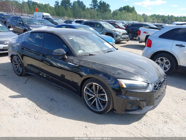 2024 AUDI A5 SPORTBACK WAUDACF56RA100370 Photo 0