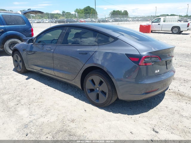 2023 TESLA MODEL 3 5YJ3E1EA7PF613072 Photo 2