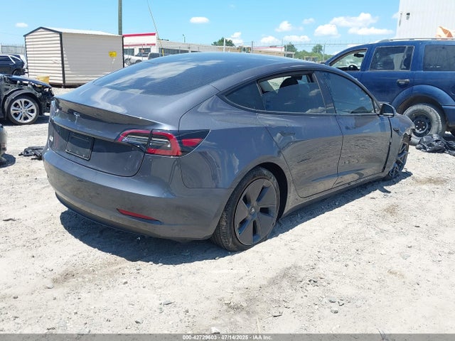 2023 TESLA MODEL 3 5YJ3E1EA7PF613072 Photo 3