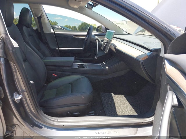 2023 TESLA MODEL 3 5YJ3E1EA7PF613072 Photo 4