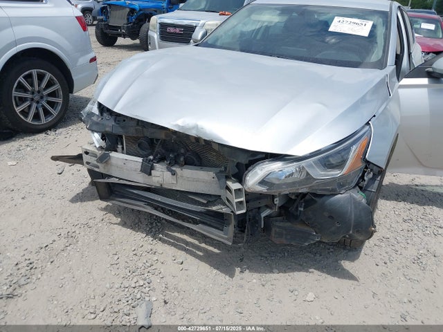 Nissan 2019 2019 1N4BL4BV0KC208032 Image 6