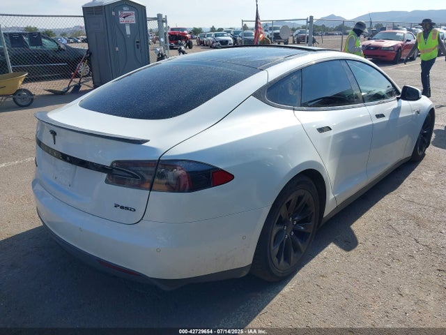 5YJSA1H21EFP63817 Tesla MODEL S