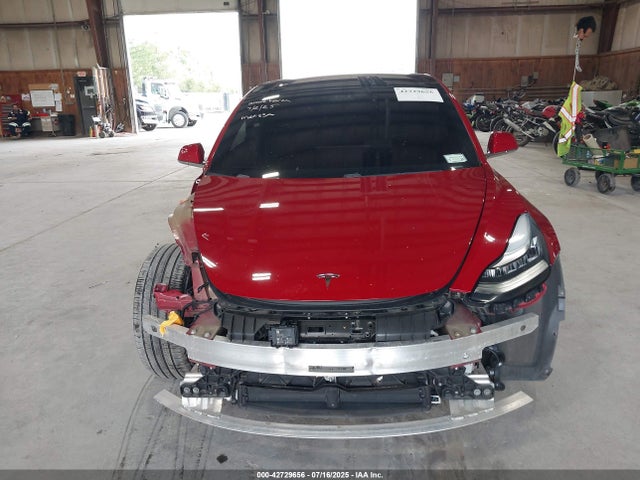 5YJ3E1EA8KF298923 Tesla 2019