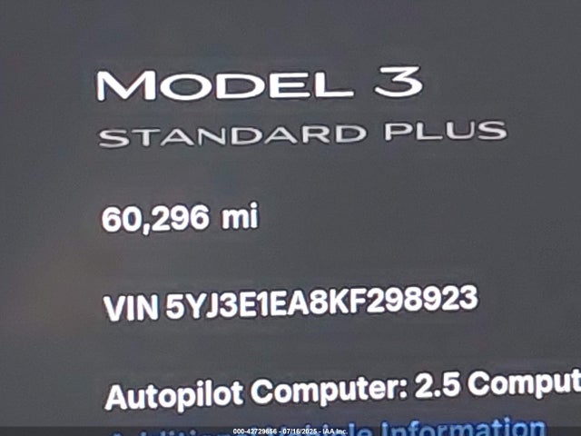 5YJ3E1EA8KF298923 Tesla 2019