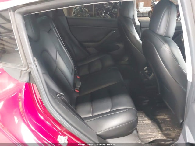 5YJ3E1EA8KF298923 Tesla 2019