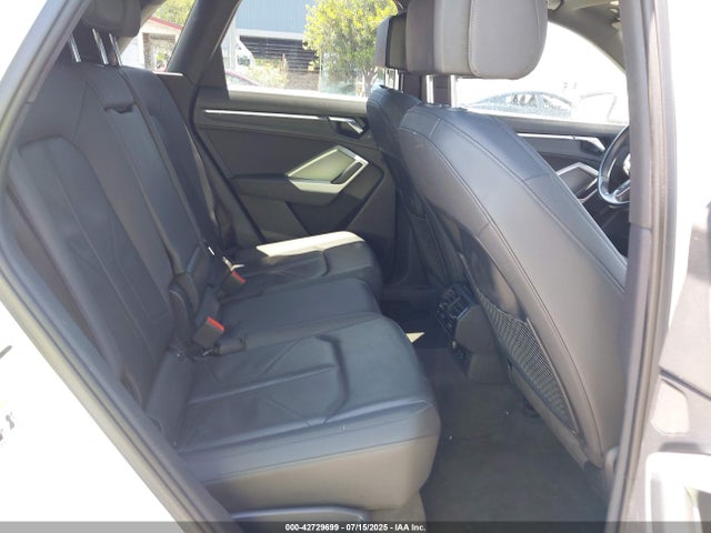WA1AUCF32M1063560 Audi 40 tfsi 2.0t