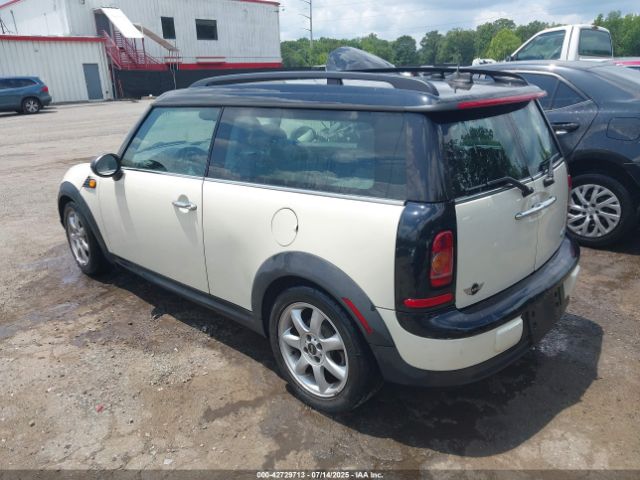 2009 MINI COOPER CLUBMAN WMWML335X9TX33604 Photo 2