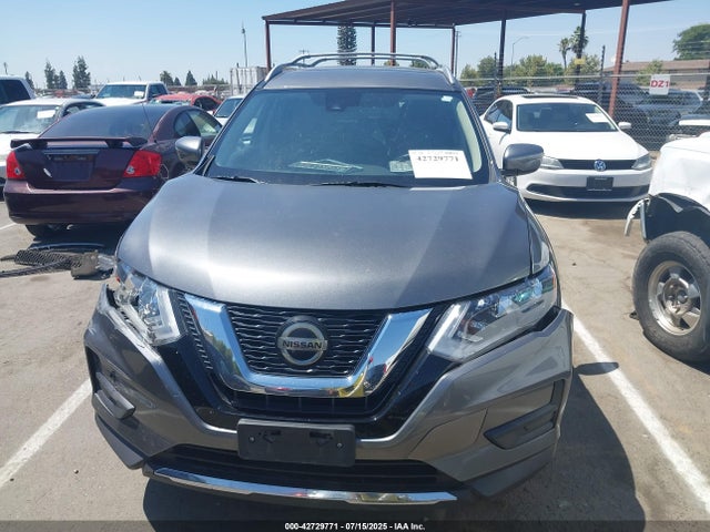 JN8AT2MTXKW261572 Nissan 2019