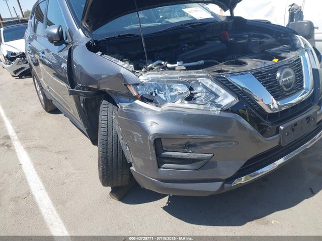 JN8AT2MTXKW261572 Nissan 2019