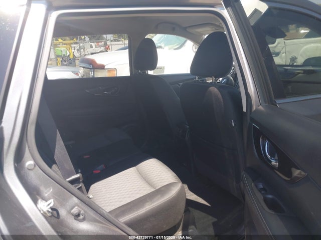 JN8AT2MTXKW261572 Nissan 2019