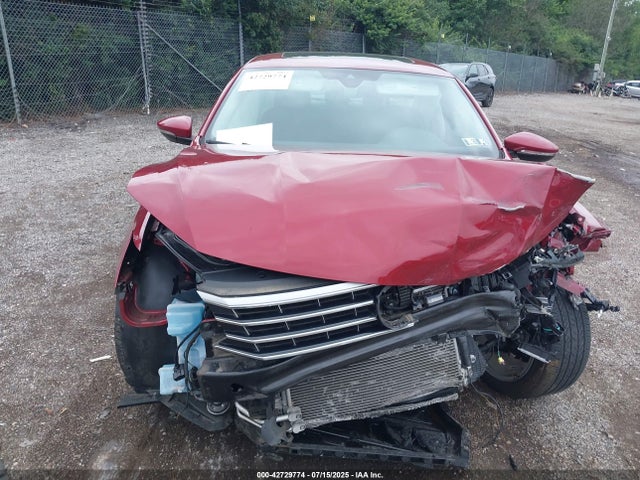 1VWCT7A35HC071630 Volkswagen 1.8 tsi