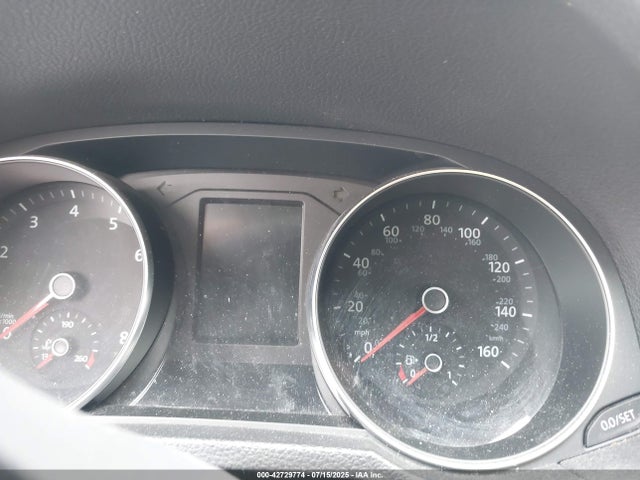 1VWCT7A35HC071630 Volkswagen 1.8 tsi