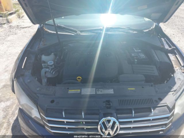 2015 VOLKSWAGEN PASSAT 1VWBV7A38FC018584 Photo 9