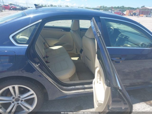 2015 VOLKSWAGEN PASSAT 1VWBV7A38FC018584 Photo 7
