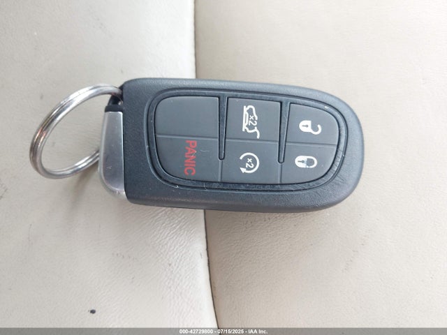 1C4PJMDS7GW131643 Jeep Cherokee