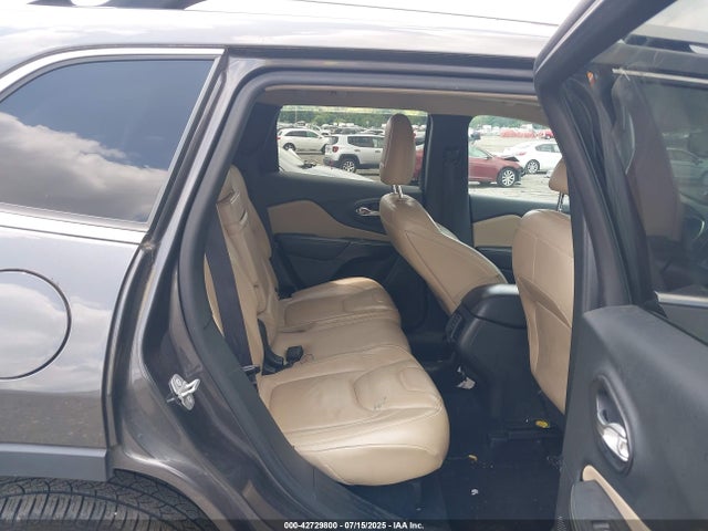 1C4PJMDS7GW131643 Jeep Cherokee