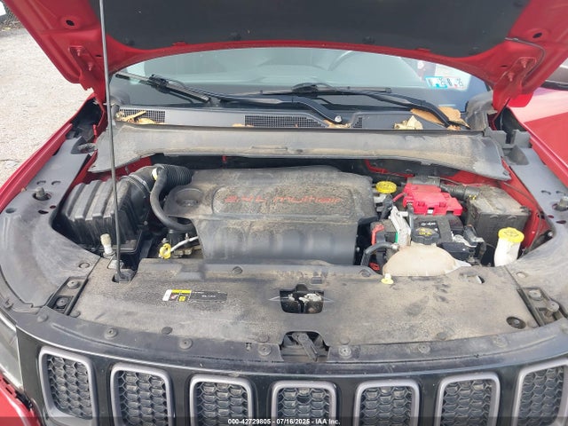 3C4NJDDB8KT671265 Jeep 2019