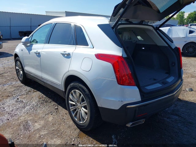 2017 CADILLAC XT5 1GYKNBRS3HZ249498 Photo 2