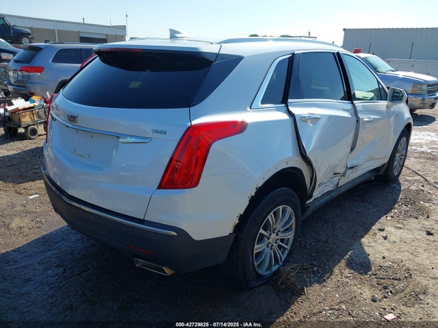 2017 CADILLAC XT5 1GYKNBRS3HZ249498 Photo 3
