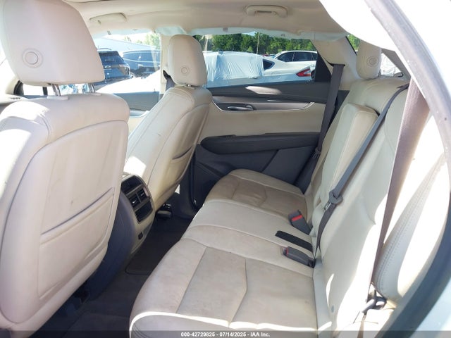 2017 CADILLAC XT5 1GYKNBRS3HZ249498 Photo 7